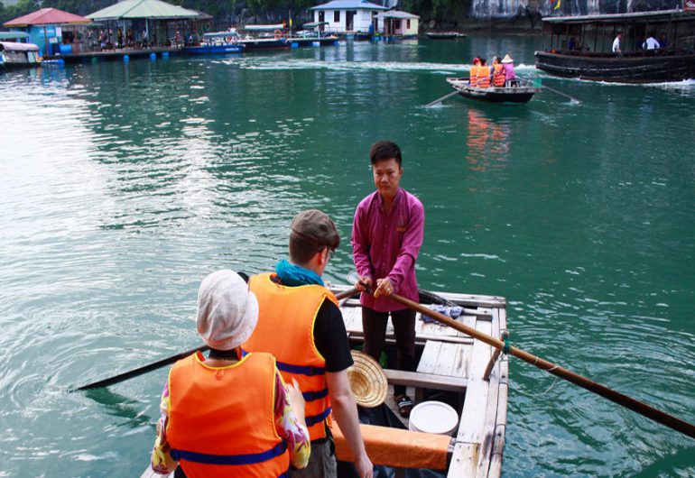 rowing boat-Amira Cruises halong tour