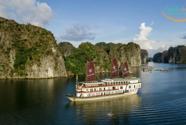 Heritage Line’s Ylang is a cutting-edge ship sailing through the far-flung corners of the magnificent Lan Ha Bay.