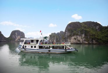 Best A Day Cruise in Bai Tu Long Bay- La Muse Cruise
