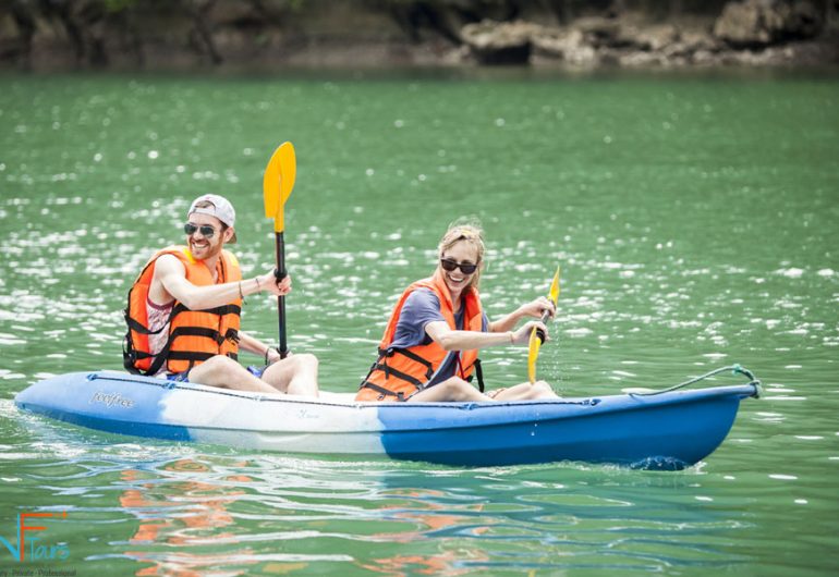 Paloma Cruise Halong Bucht