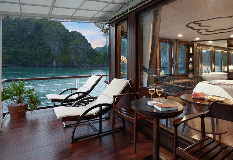 Orchid Cruises Halong Bay- Lanha-baai