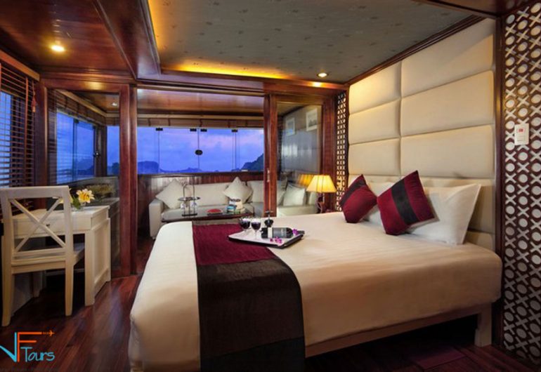 Paloma Cruise Halong Bucht