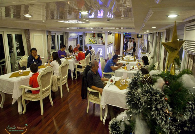 Signature Cruises Halong Bay,Crociere esclusive, Signature Cruises Tour, Signature Cruises Tour 2d1n,Signature Cruises Tour 3d2n,Signature Cruises review