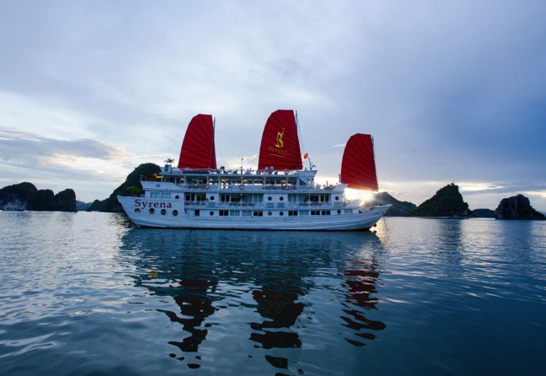 pacchetti turistici syrena-cruise view-syrena cruises per la baia di halong in vietnam