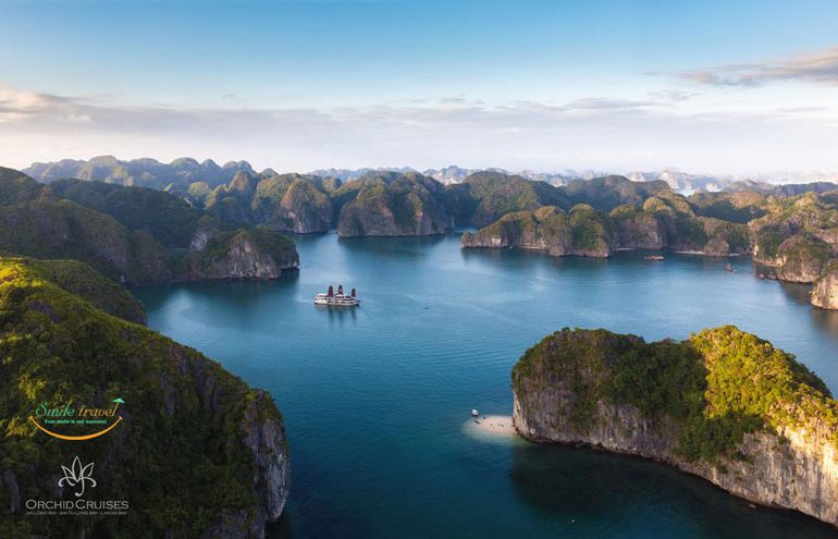 Cruceros de orquídeas Bahía de Halong- Cruceros de lujo en Halong por la bahía de Lan Ha
