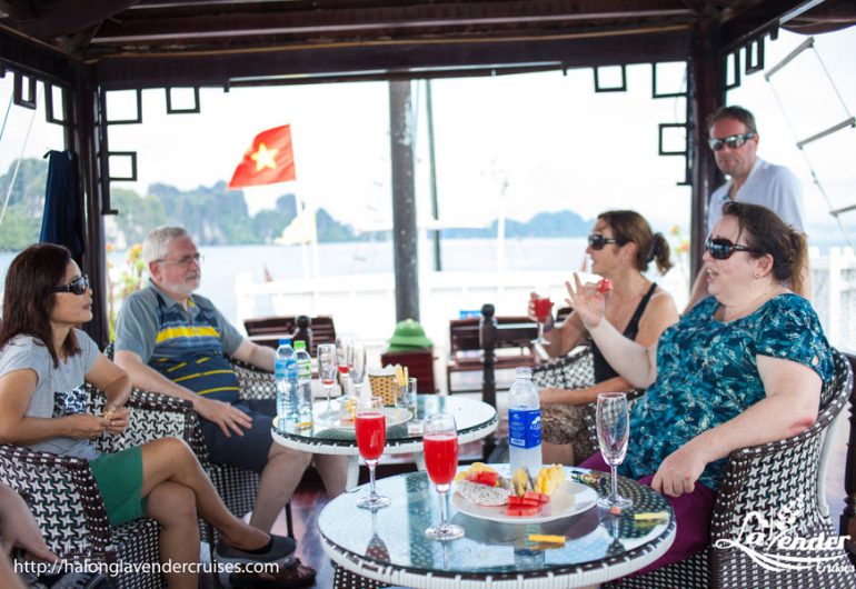 Lavendel Cruises Halong Bay& Lan Ha dhr.